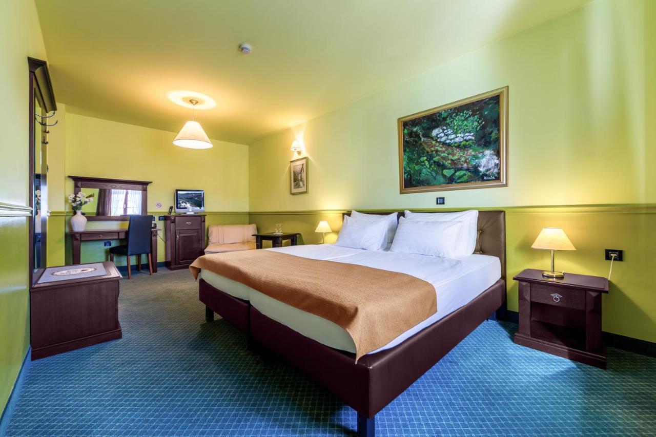 Hotel Bitoraj 퓨지네 외부 사진